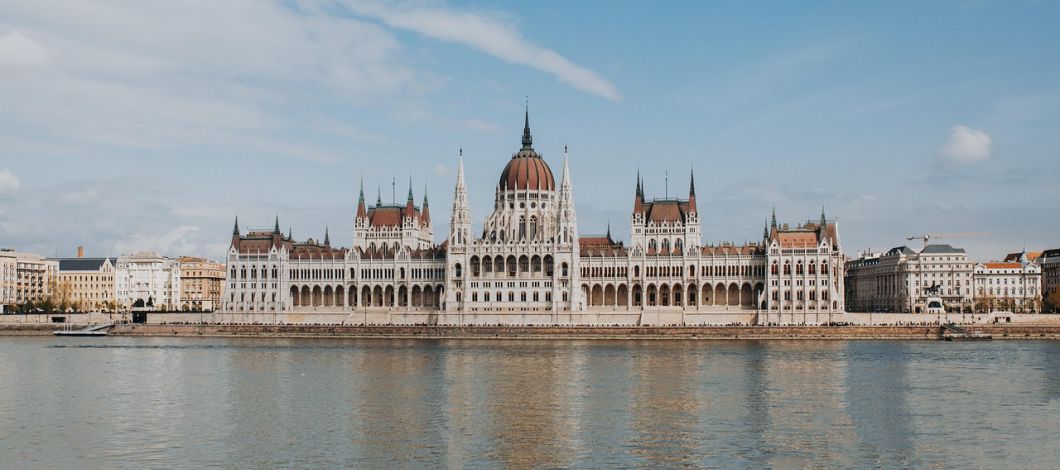 Kétharmados többséggel alapíthat kormányt a Tisza Párt