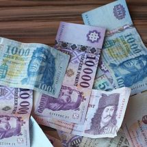 A forint erősödésének köszönhetően többen nyaralhatnak külföldön