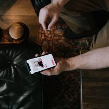 Tinder profilok dekódolása: rejtett üzenetek nyomában
