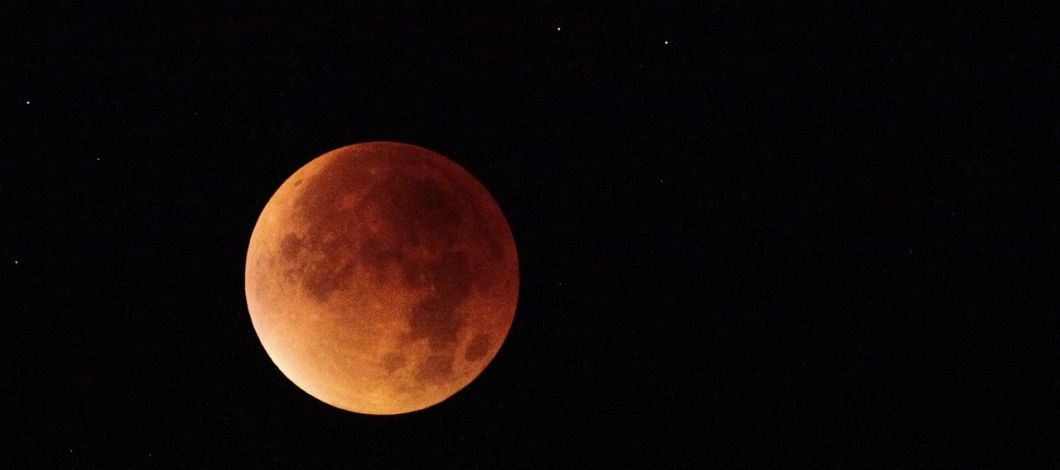 Részleges holdfogyatkozás lesz a jövő héten